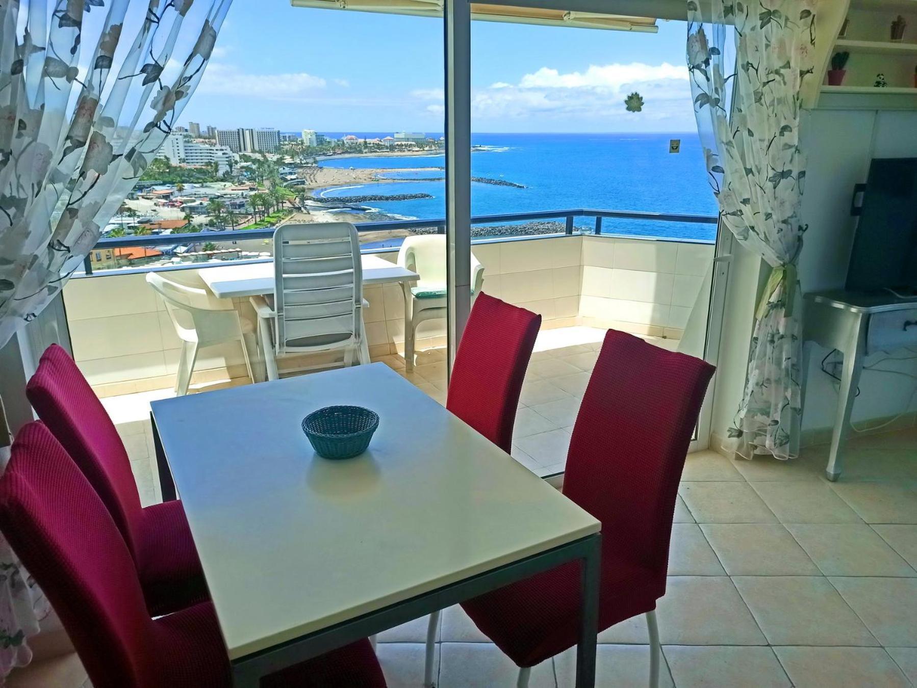 Cozy Apartment In The Center Of Costa Adeje On The 1St Coastline エクステリア 写真